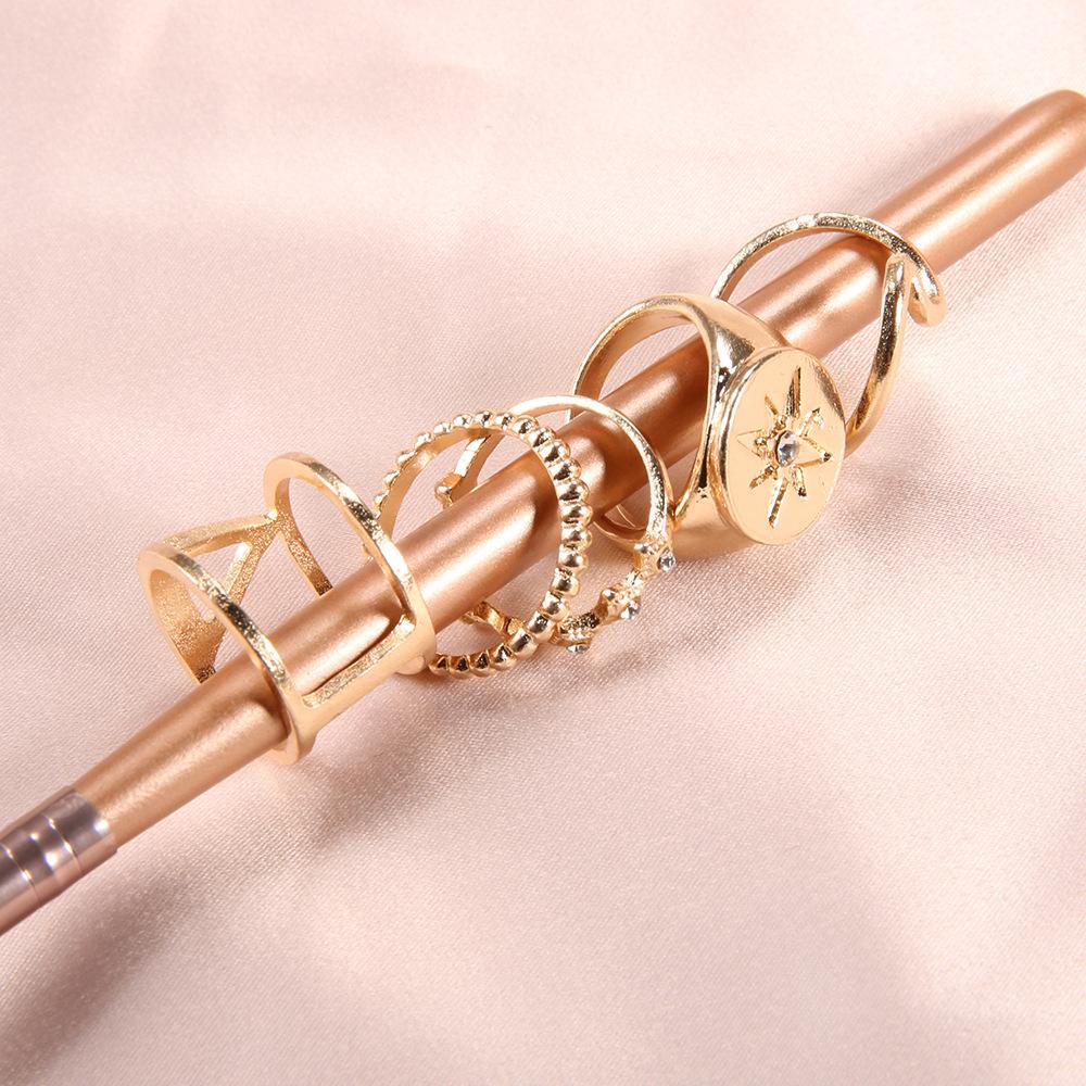 White Elements Tropical Wave 5 Piece Ring Set in Goldtone Tone