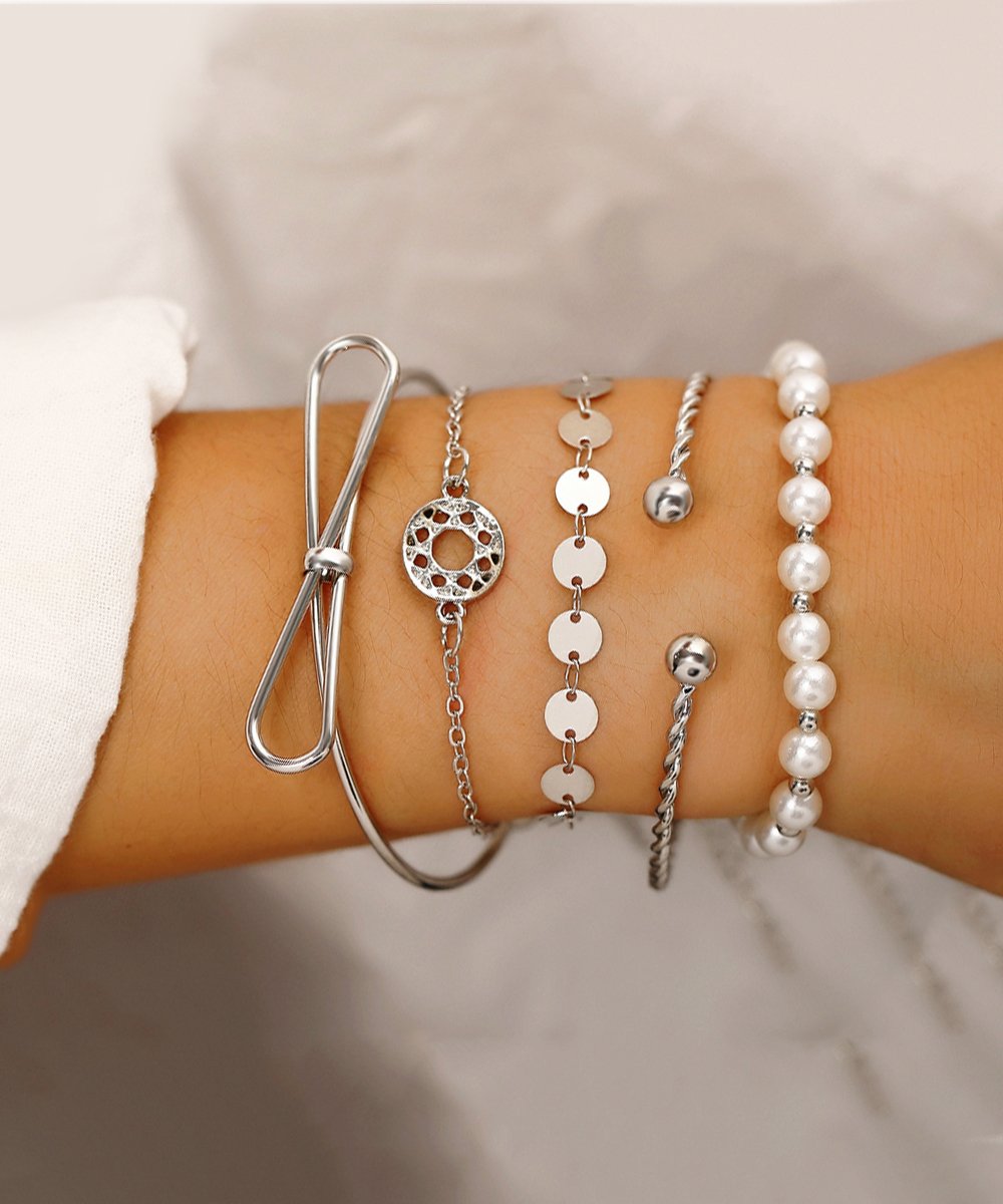 Silvertone Bracelet in Silvertone ITALY Design