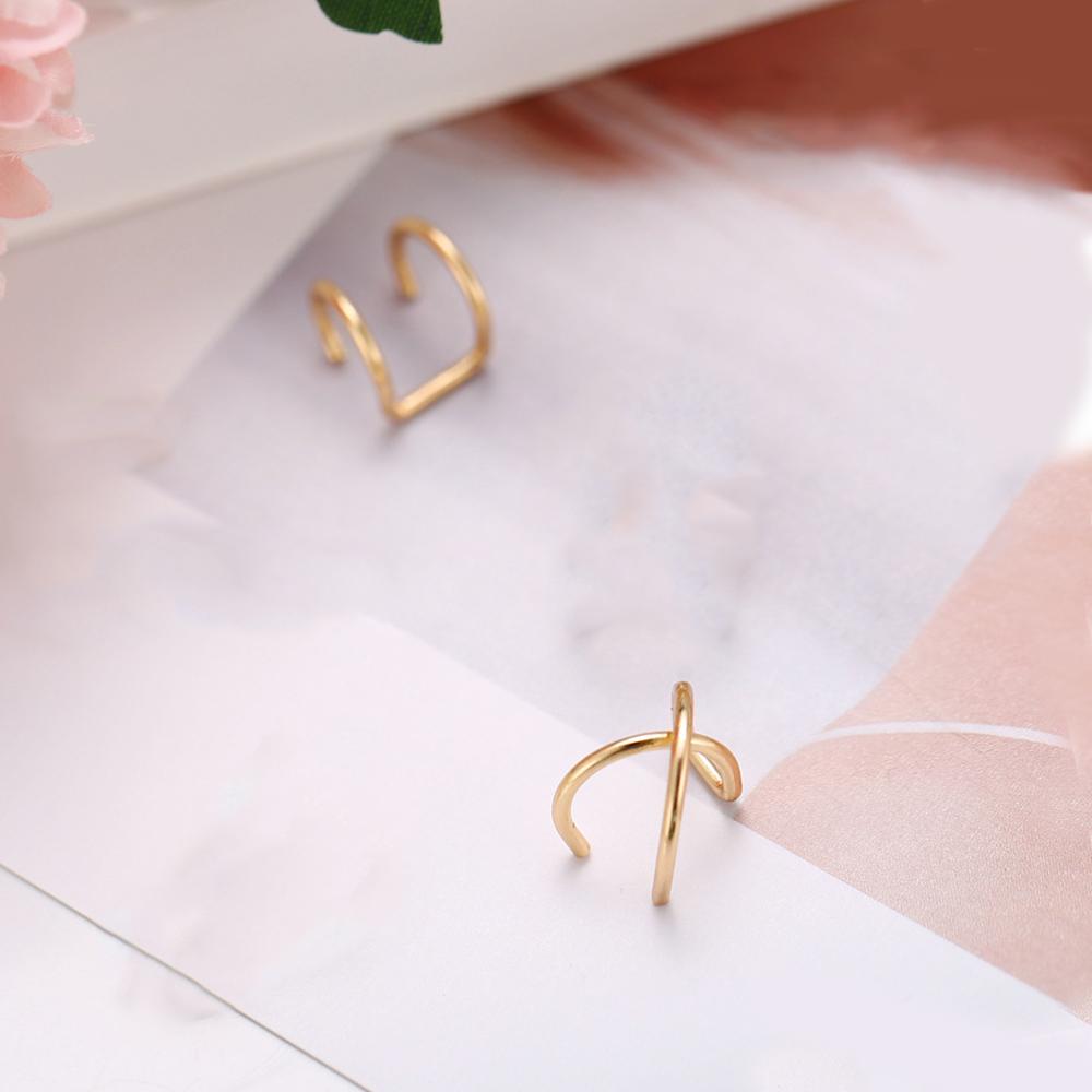 2 Piece Ear Cuff Goldtone Earring in Goldtone ITALY Design