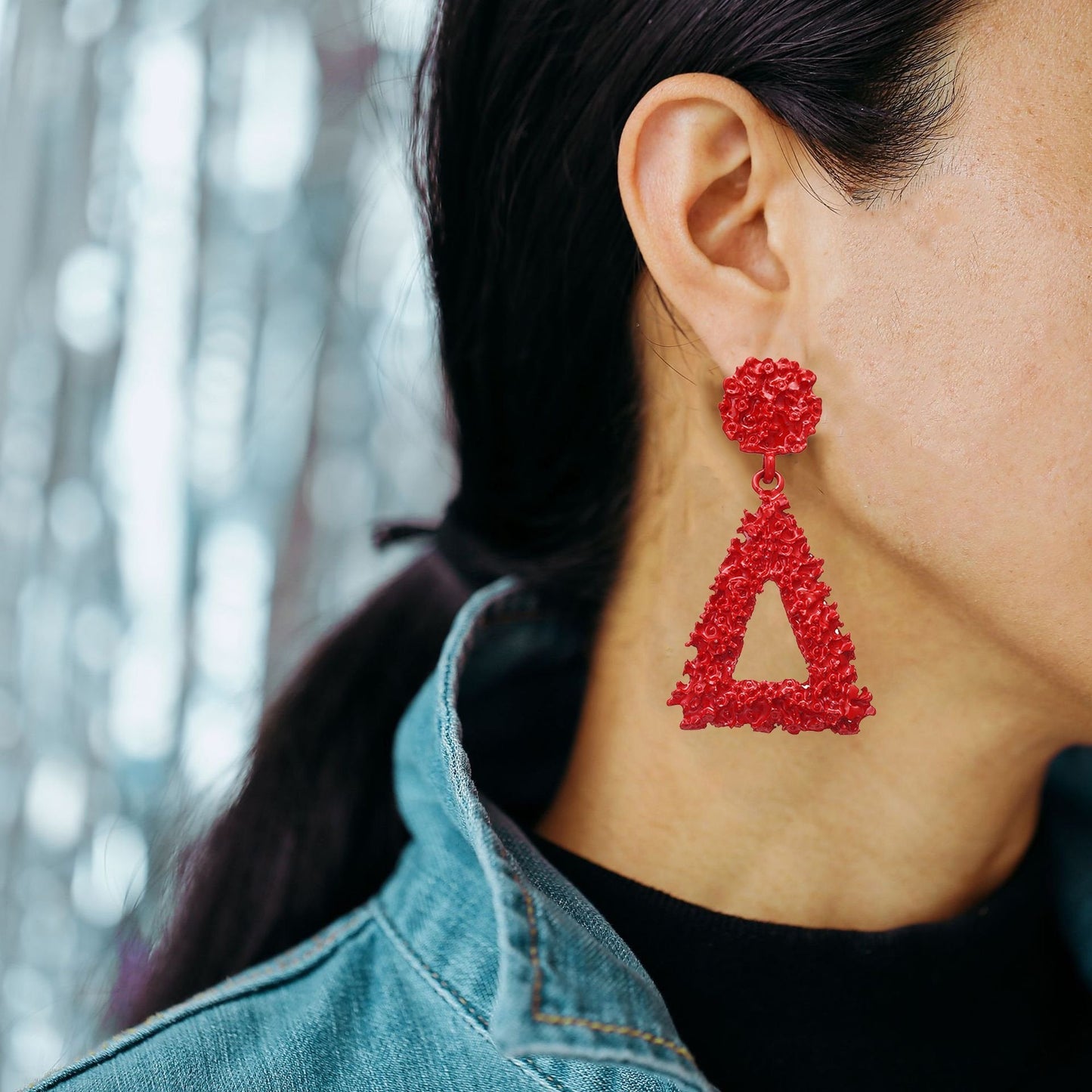 Red Resin Drop Earring Goldtone Earring in Goldtone ITALY Design
