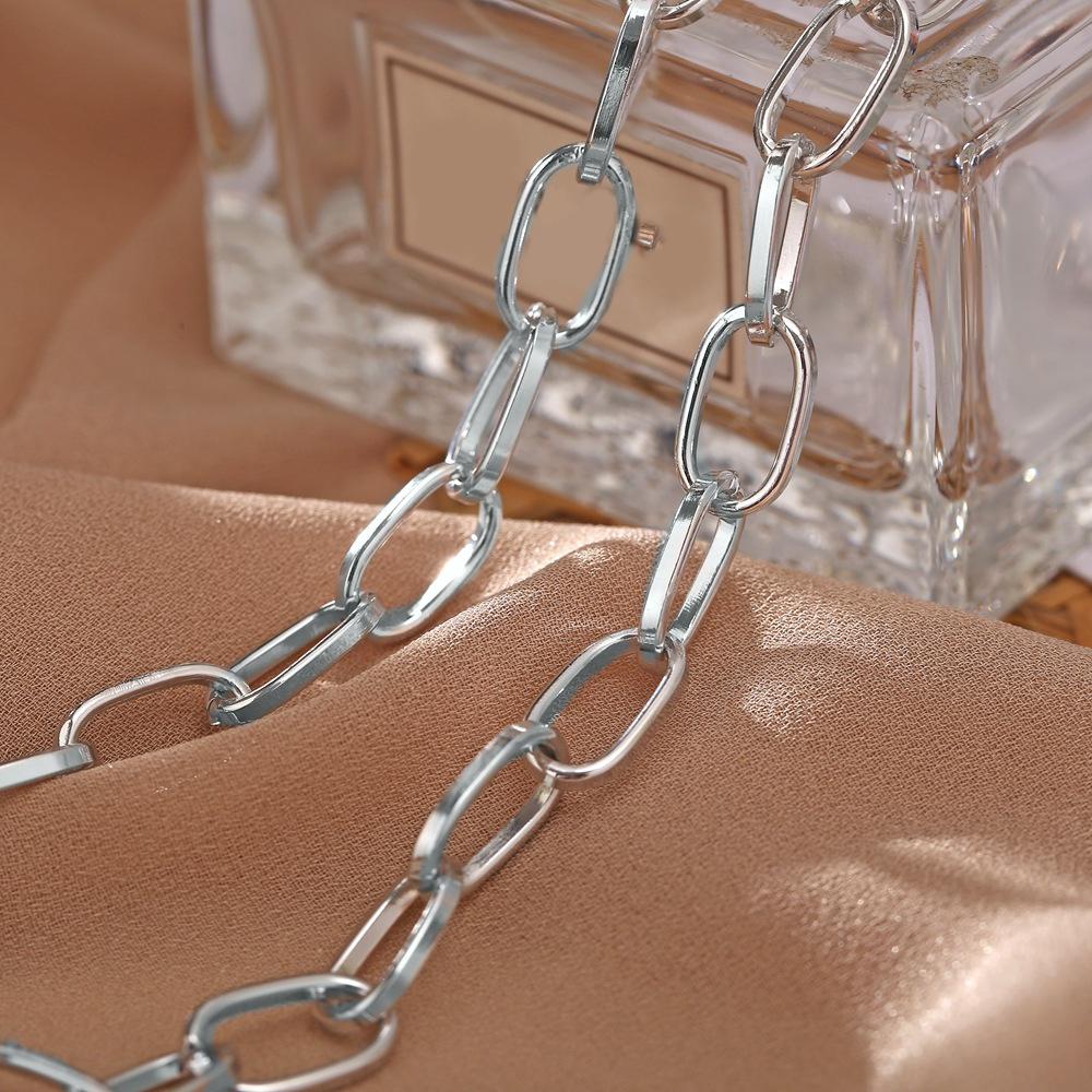 Link Chain Necklace Silvertone Necklace in Silvertone ITALY Design