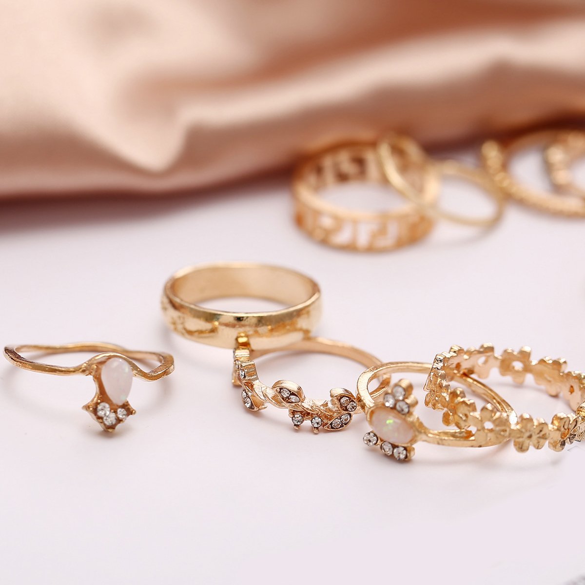 15 Piece Assorted Ring Set With Luxe Crystals Goldtone Ring in Goldtone ITALY Design
