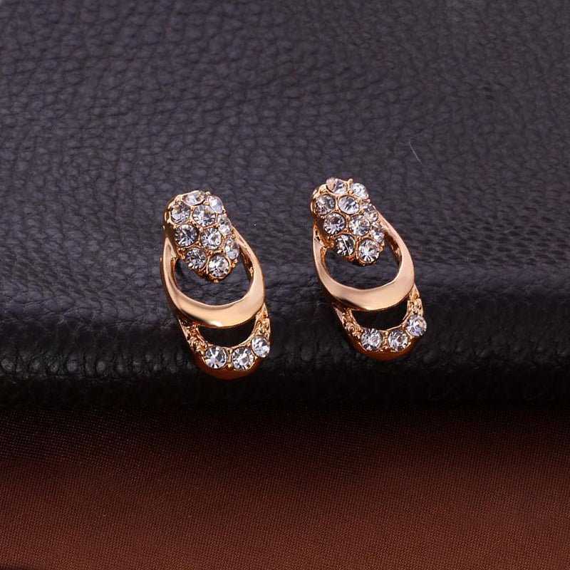 4 Piece Royal Jewelry Set With Crystals Goldtone Set in Goldtone