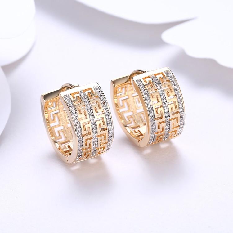 Thick Swarovski Crystal Micro-Pav'e Huggie Hoop Earrings Set in Goldtone - Riakoob Jewelry www.goldennycjewelry.com fashion jewelry for women