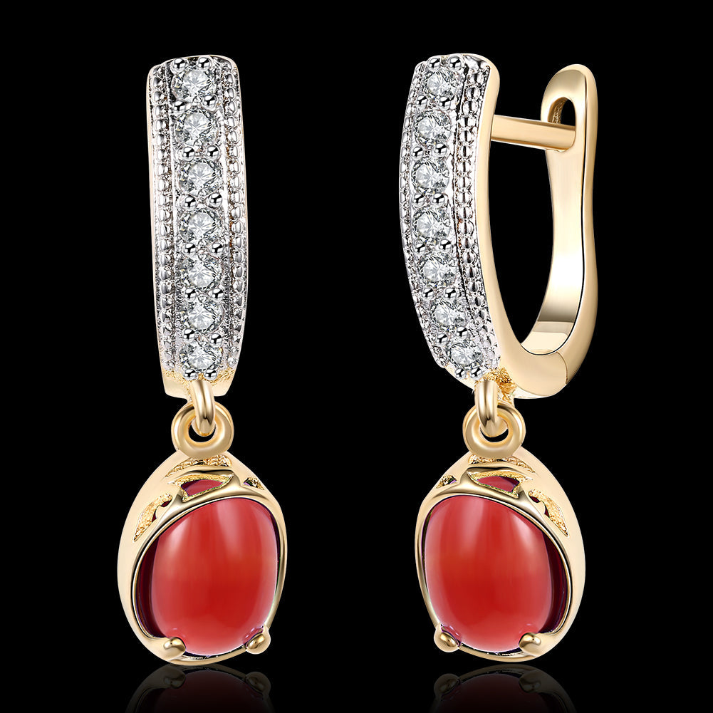Red Stone Classic Resin Drop Earring in Goldtone