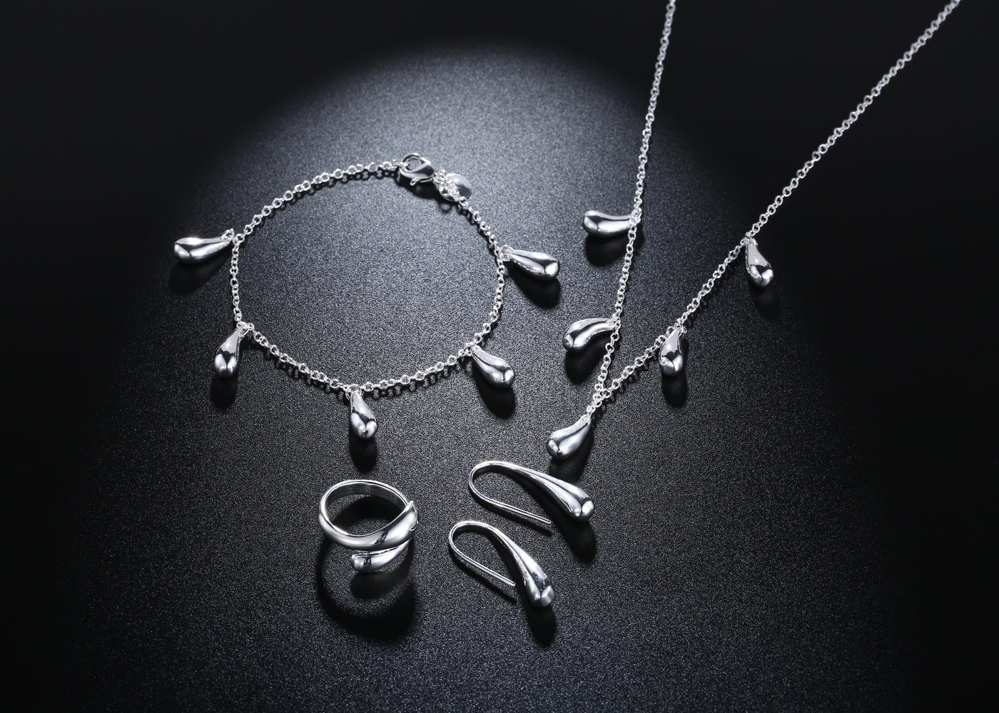 4 Piece Waterdrop Jewelry Silvertone Set in Silvertone
