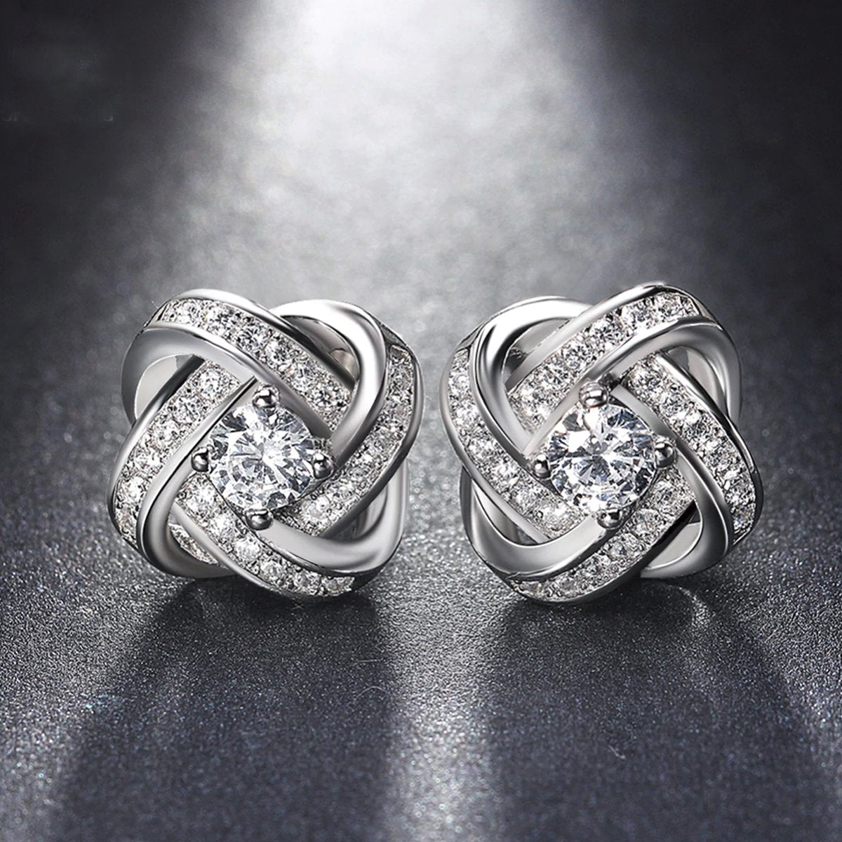 Crystals Million Shining lights Stud Earring