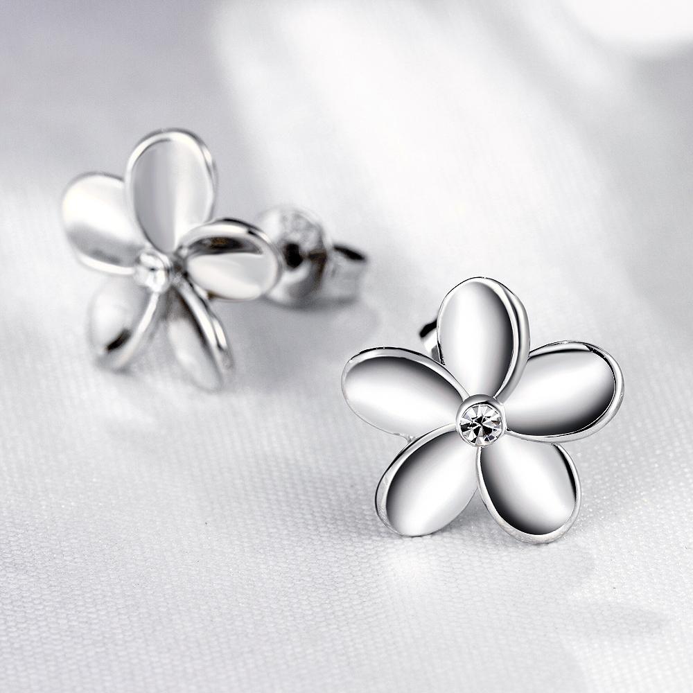 Crystal Flower Stud Earring - 14K White Gold Plated