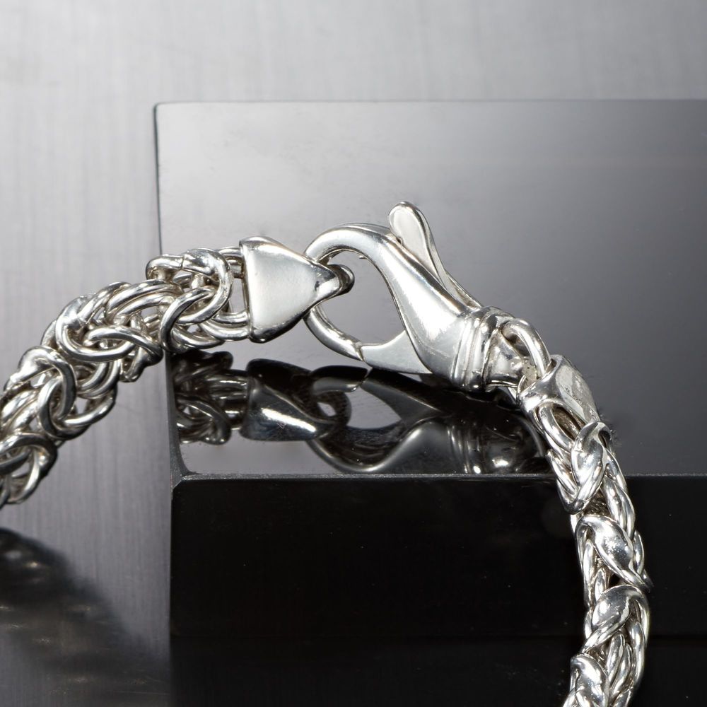 Sleek 14K White Gold Tone  Thick Cut Byzantine Anklet