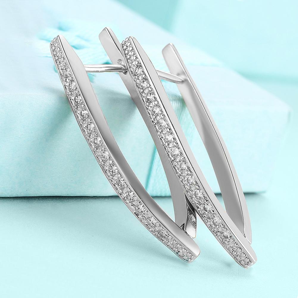 Halo Stud Earring with Adjustable Tennis Bracelet made With Luxe Crystals with Luxe Box - Silvertone ITALY Design