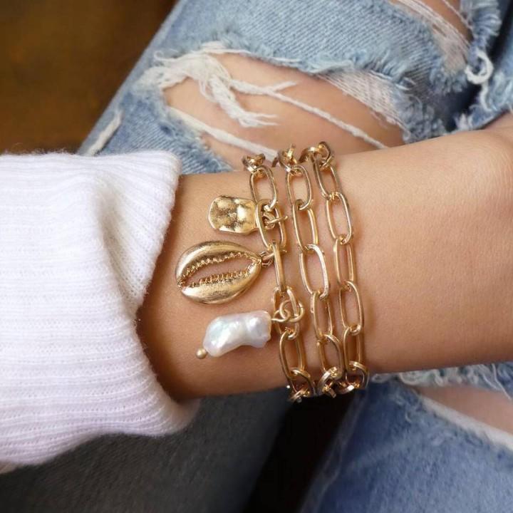 Chunky Sea Shell Pendants 3 Piece Bracelet in Goldtone Tone