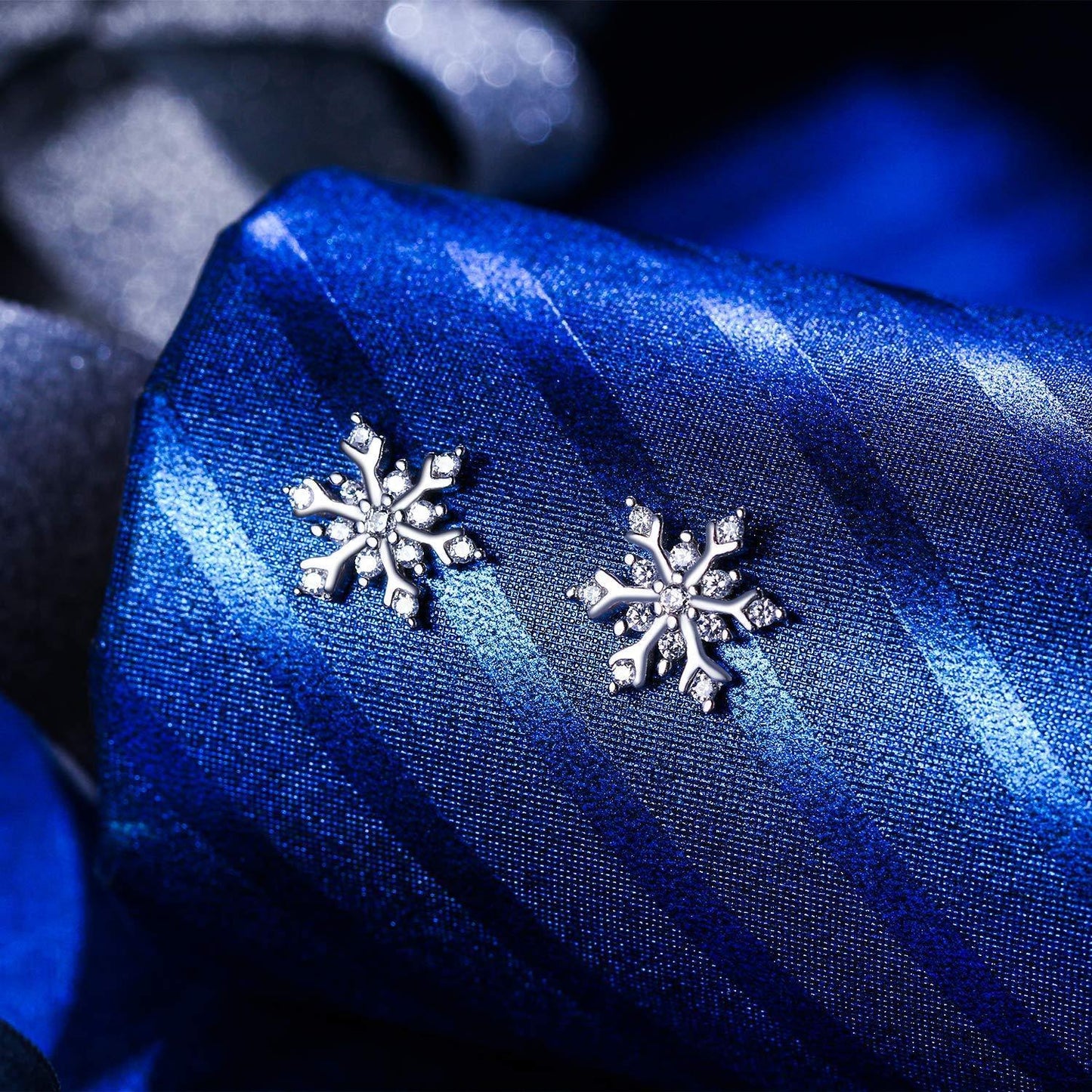 Snowflake for Winter Pave Stud Earrings ITALY Design
