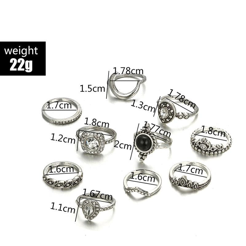 With Luxe Crystals  Silvertone Ring ITALY Design