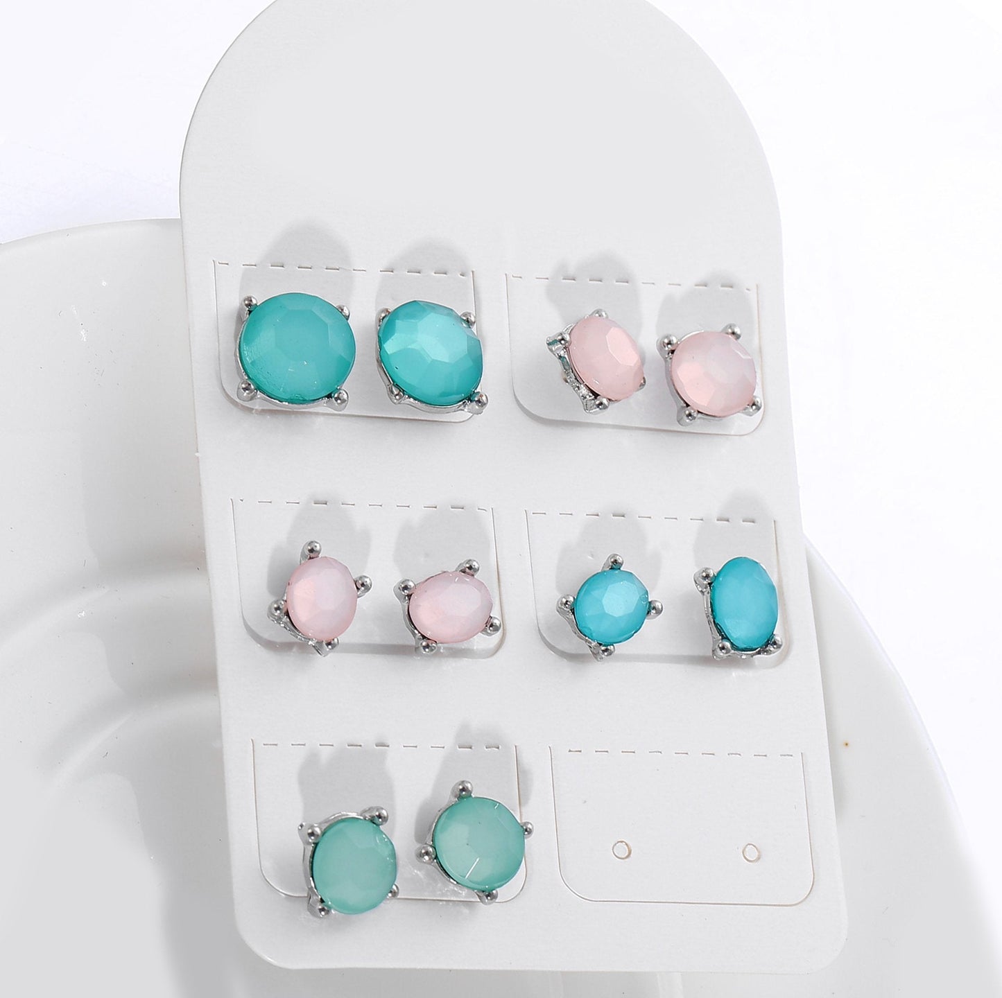 5 Piece Stud Earring  Silvertone Earring in  Silvertone ITALY Design