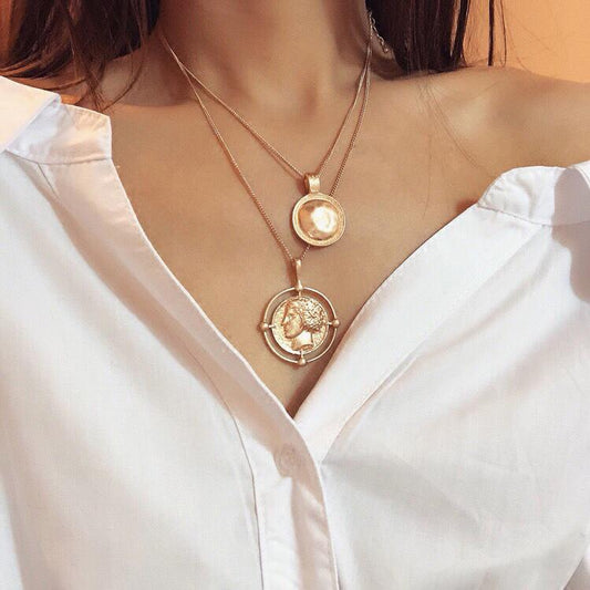 2 Piece Coin Head Necklace Goldtone Necklace in Goldtone ITALY Design