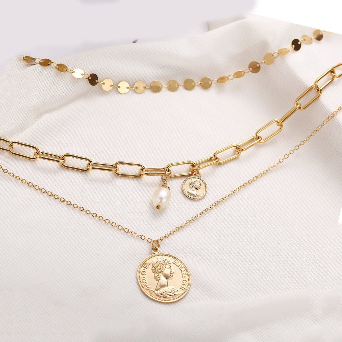 3 Piece Coin Pearl Necklace Goldtone Necklace in Goldtone ITALY Design