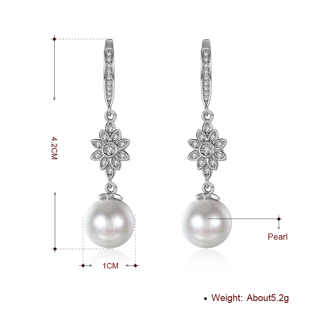 Серьги-подвески Starburst Freshwater Pearl в серебристом тоне с кристаллами