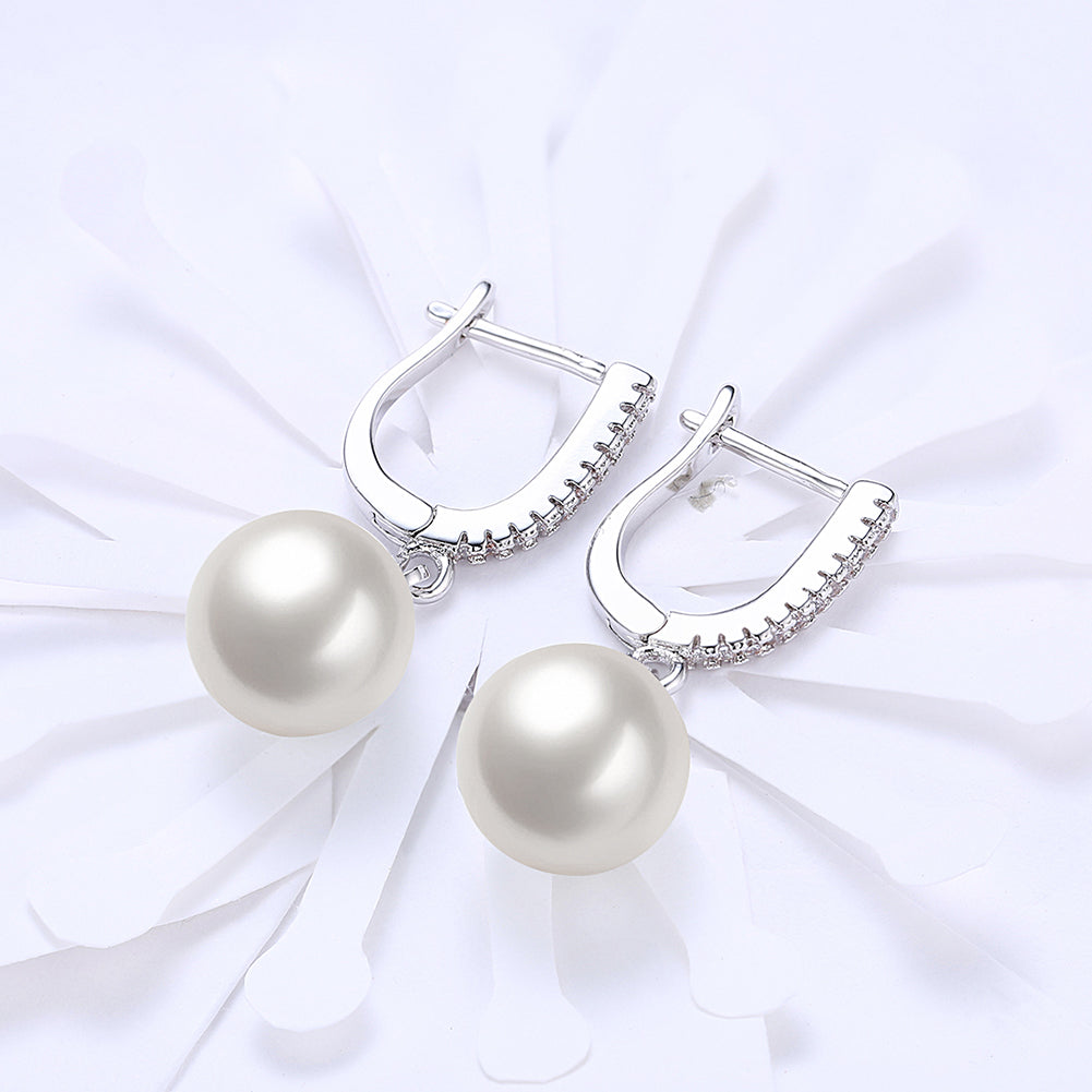 Freshwater Pearl Drop Earring in  Silvertone with  Crystals