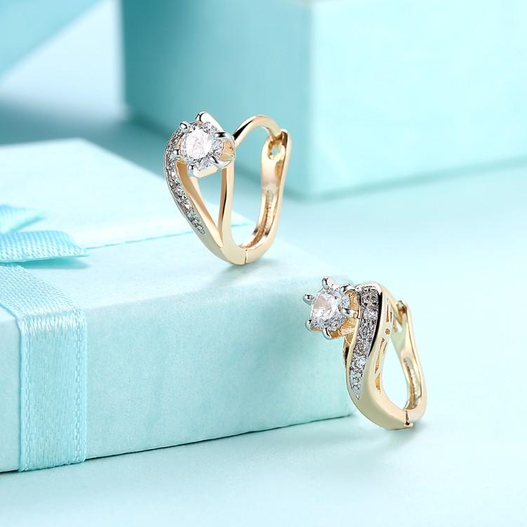 Swarovski Crystal Heart Shaped Pav'e Set in Goldtone - Riakoob Jewelry www.goldennycjewelry.com fashion jewelry for women