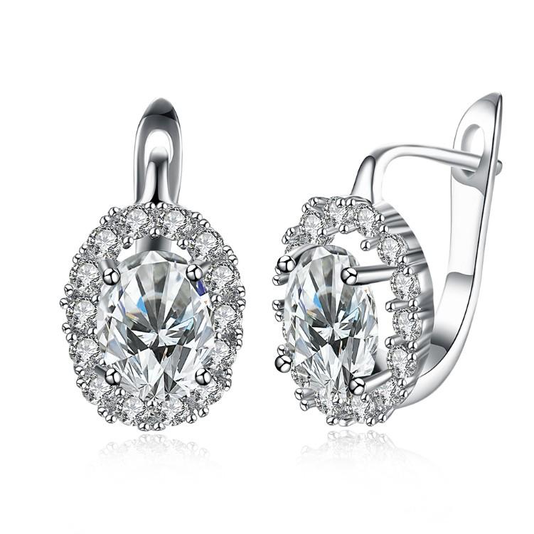 Swarovski Crystal Circular Leverback Earrings Set in Silvertone - Riakoob Jewelry www.goldennycjewelry.com fashion jewelry for women