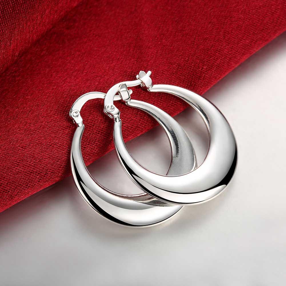 Серьги-кольца French Locksmooth в серебристом тоне