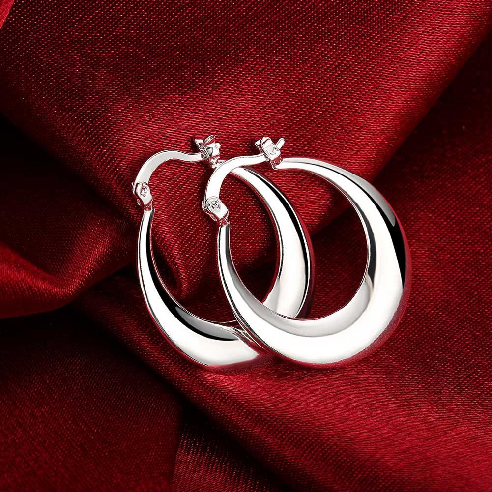 Серьги-кольца French Locksmooth в серебристом тоне